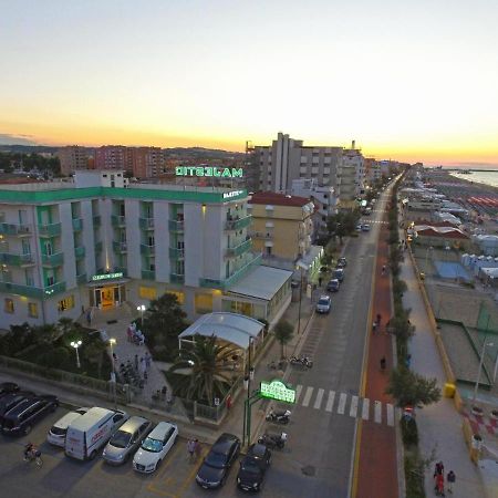 Hotel Majestic Senigallia Exterior foto